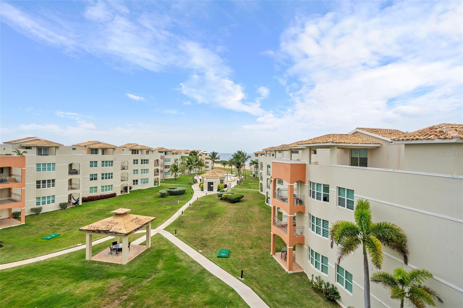 400 HAUDIMAR BEACH APARTMENTS #F-307