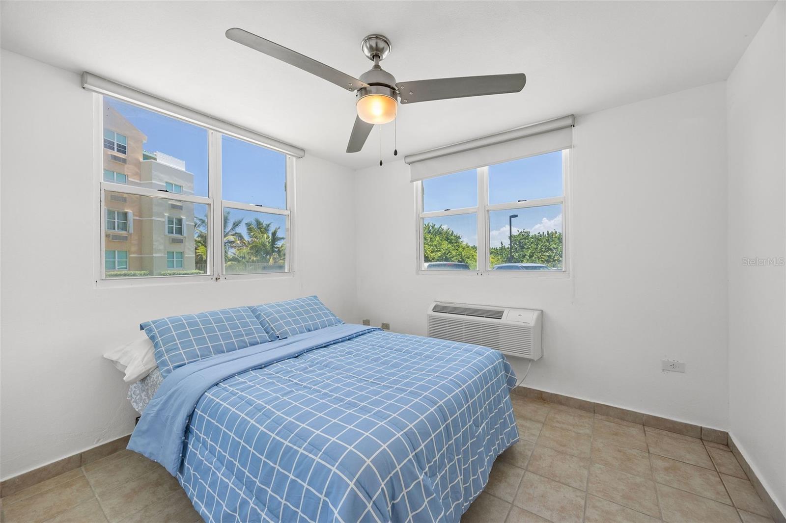 400 HAUDIMAR BEACH APARTMENTS #I-101