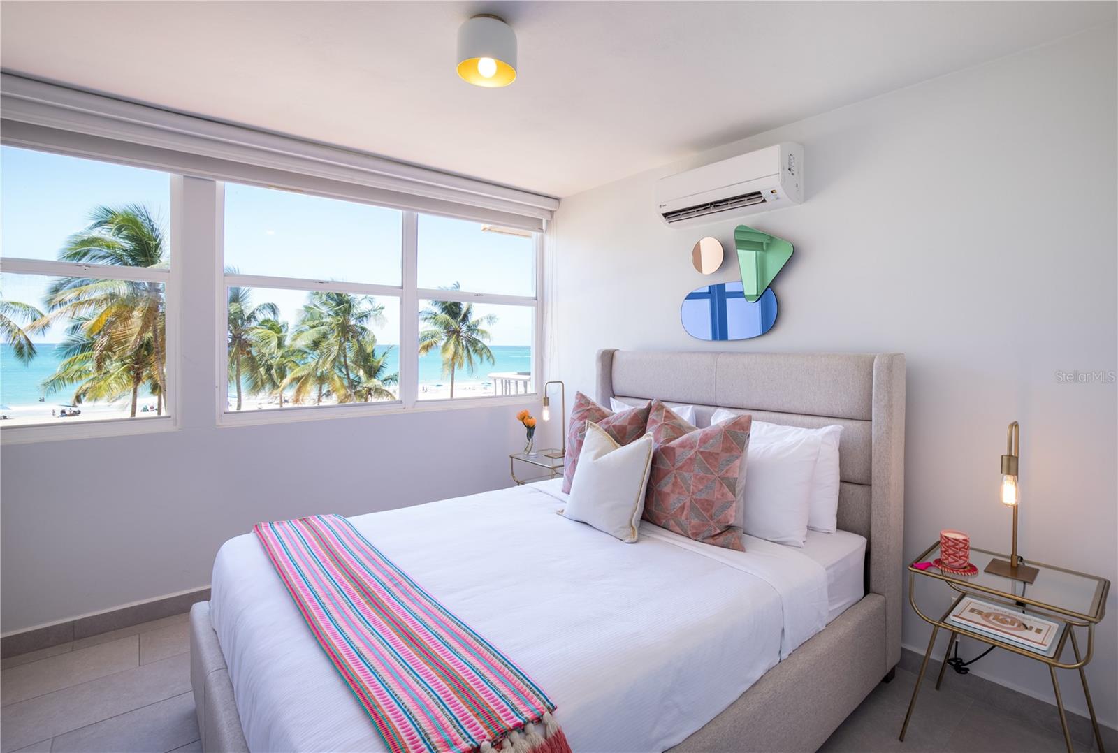 5349 ISLA VERDE AVE. #306
