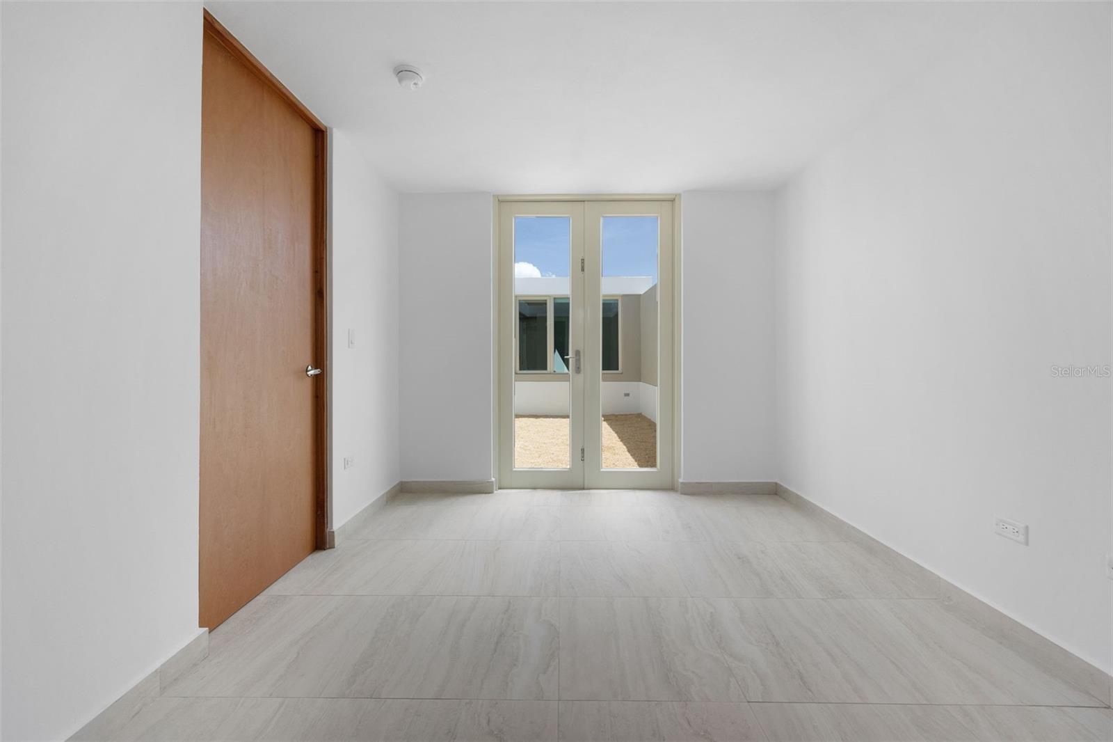 710 CAMINO DE LAS IRIS ST