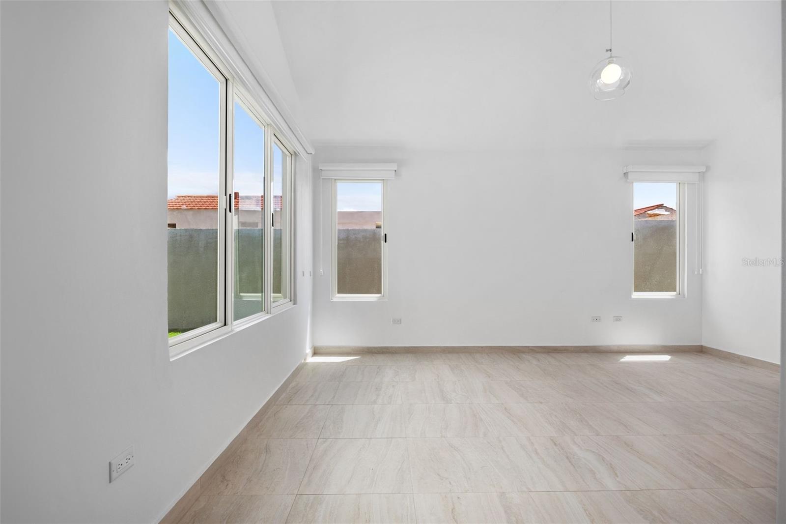 710 CAMINO DE LAS IRIS ST