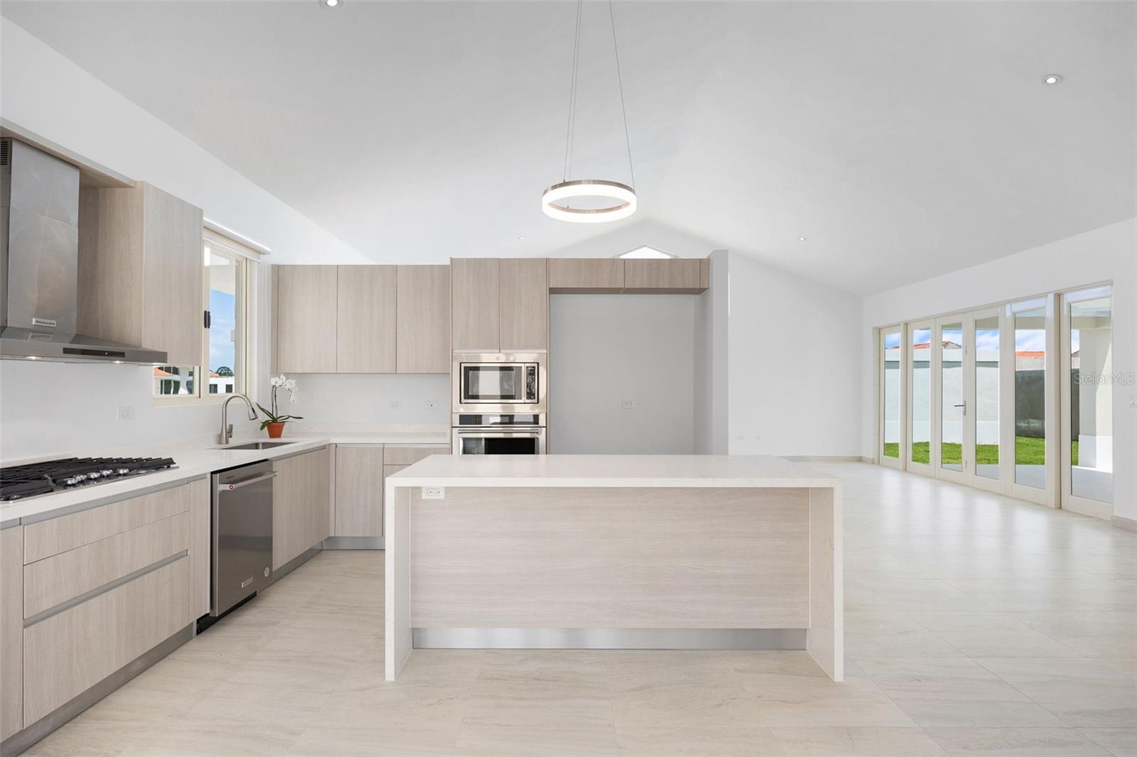 710 CAMINO DE LAS IRIS ST