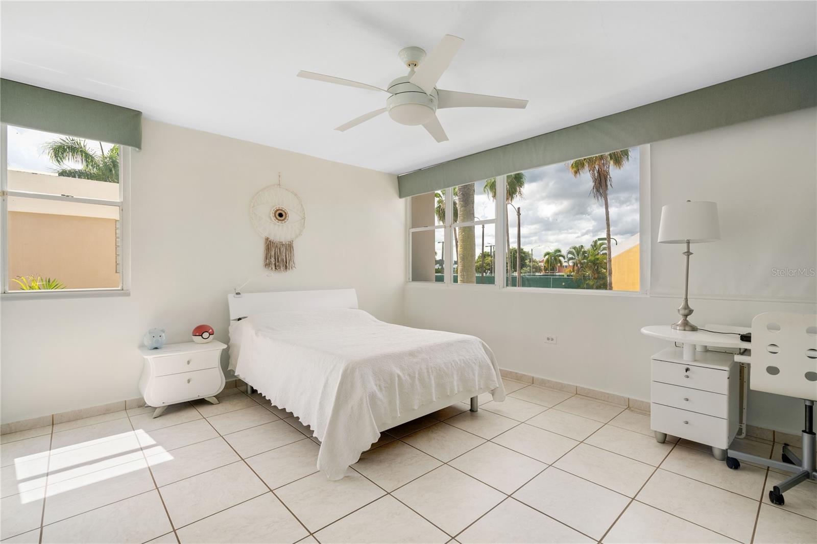 301 CALLE ORCA PASEO LAS OLAS