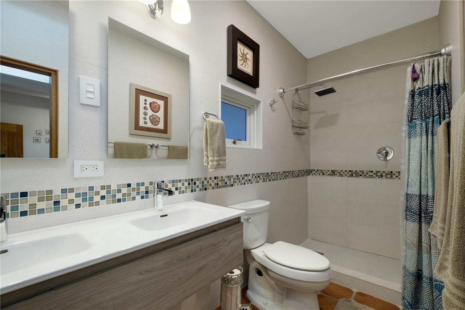 208 CALLE CRISTO #penthouse