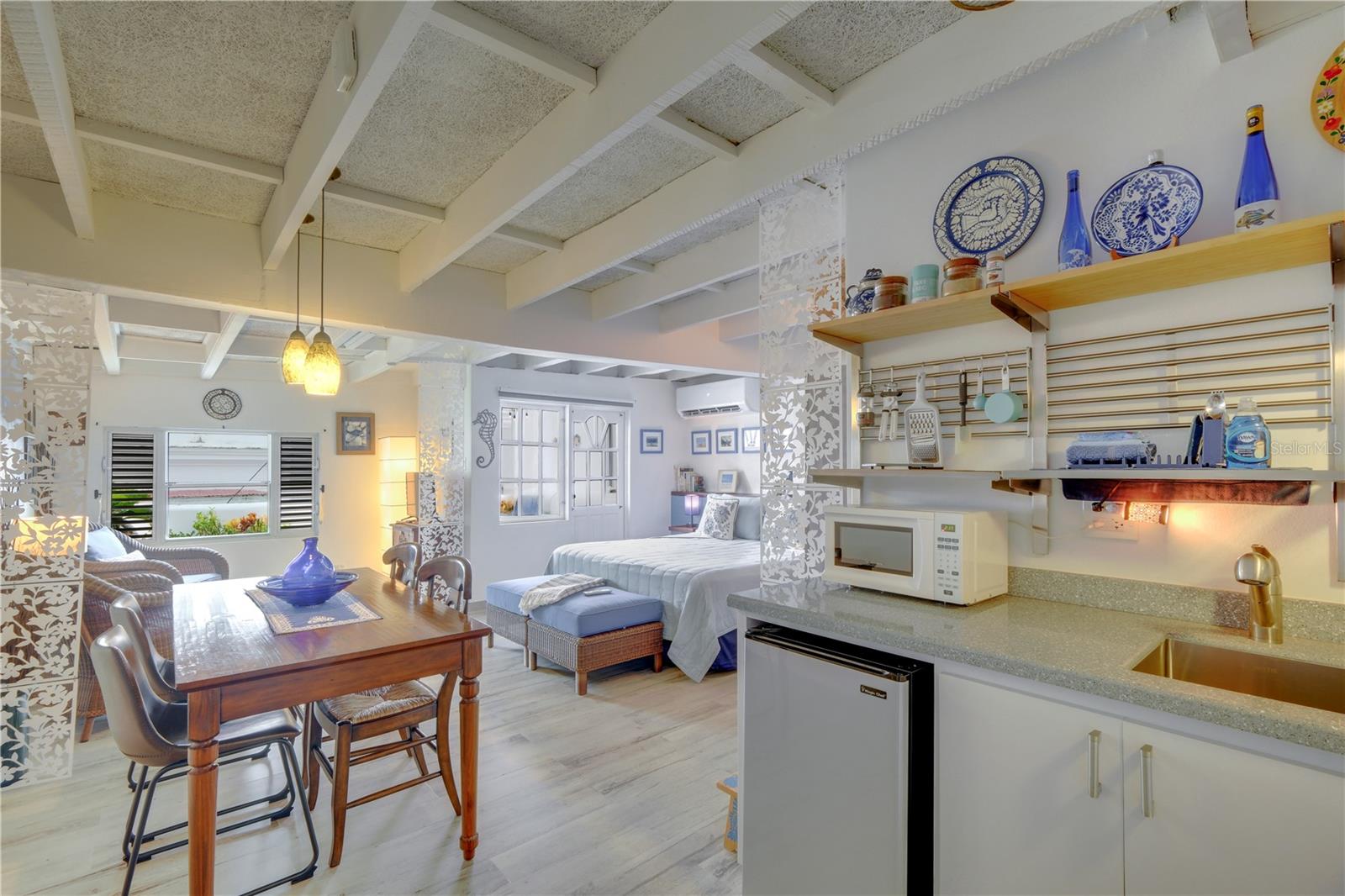 208 CALLE CRISTO #penthouse