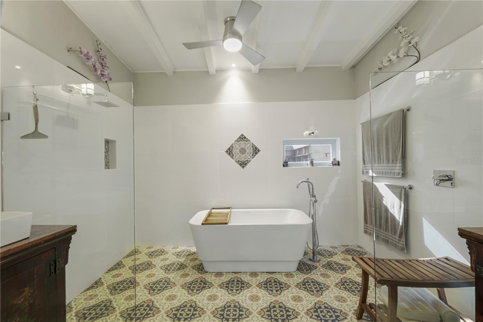 208 CALLE CRISTO #penthouse