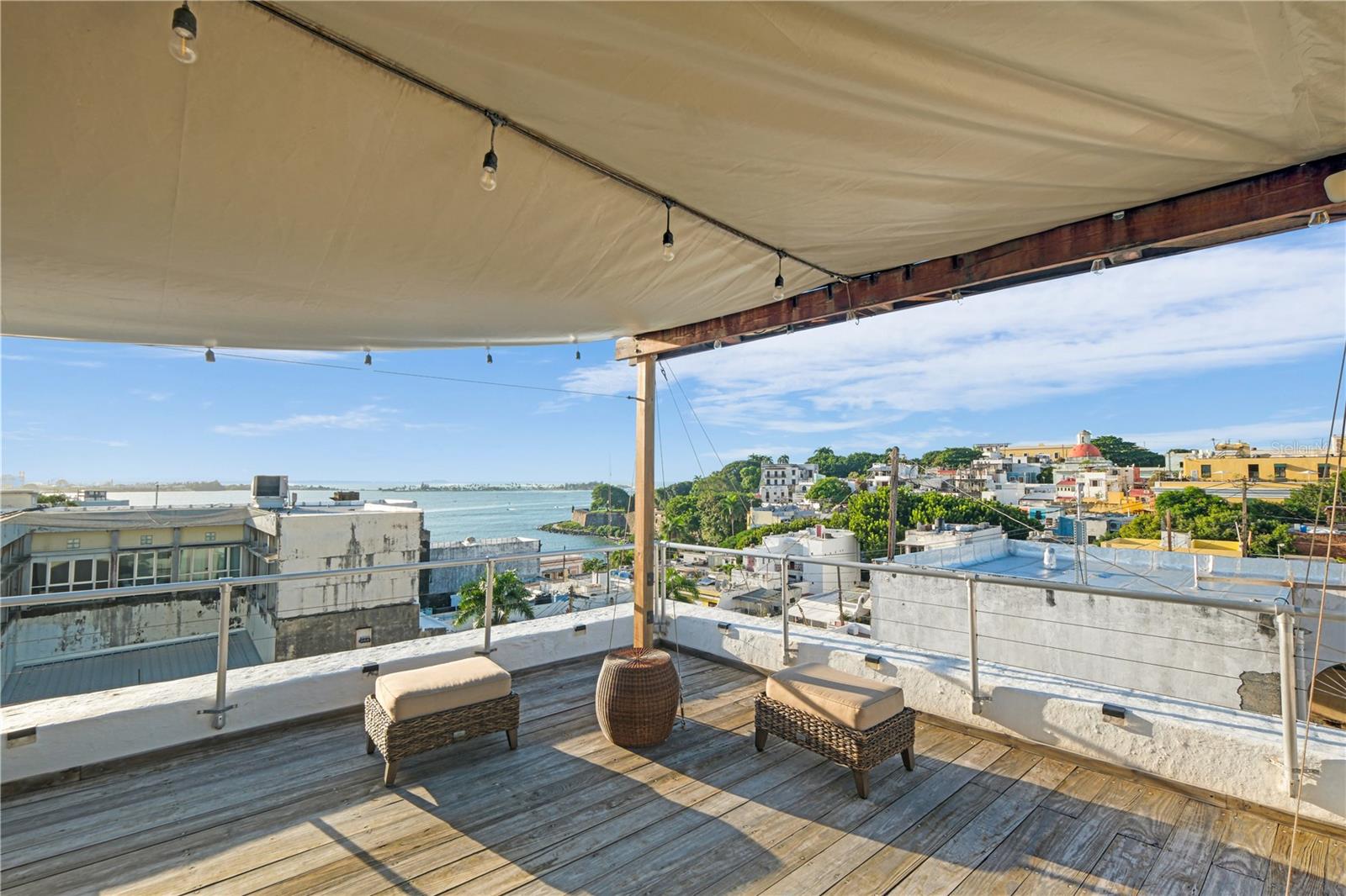 208 CALLE CRISTO #penthouse