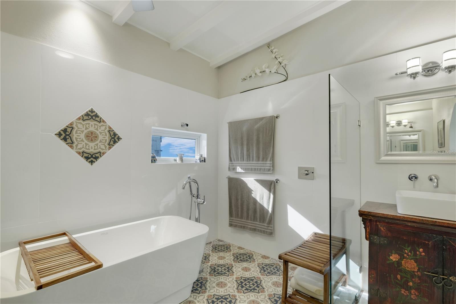 208 CALLE CRISTO #penthouse