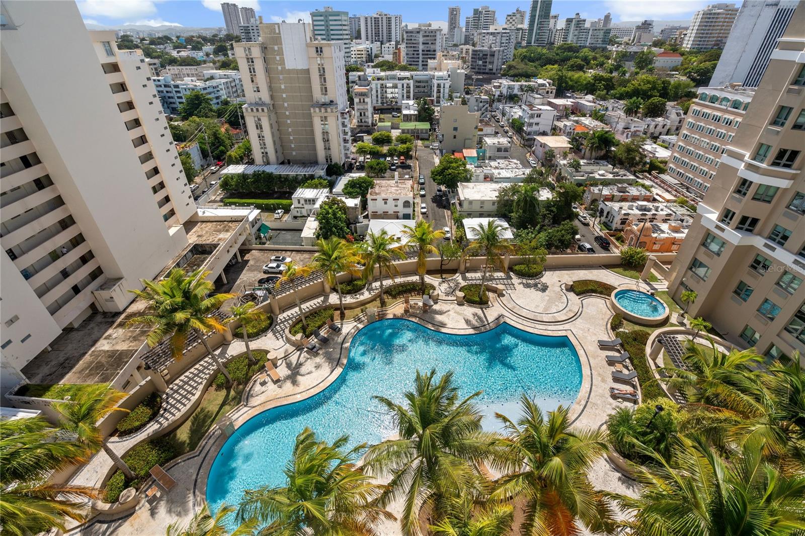 103 AVENIDA DE DIEGO #1401N