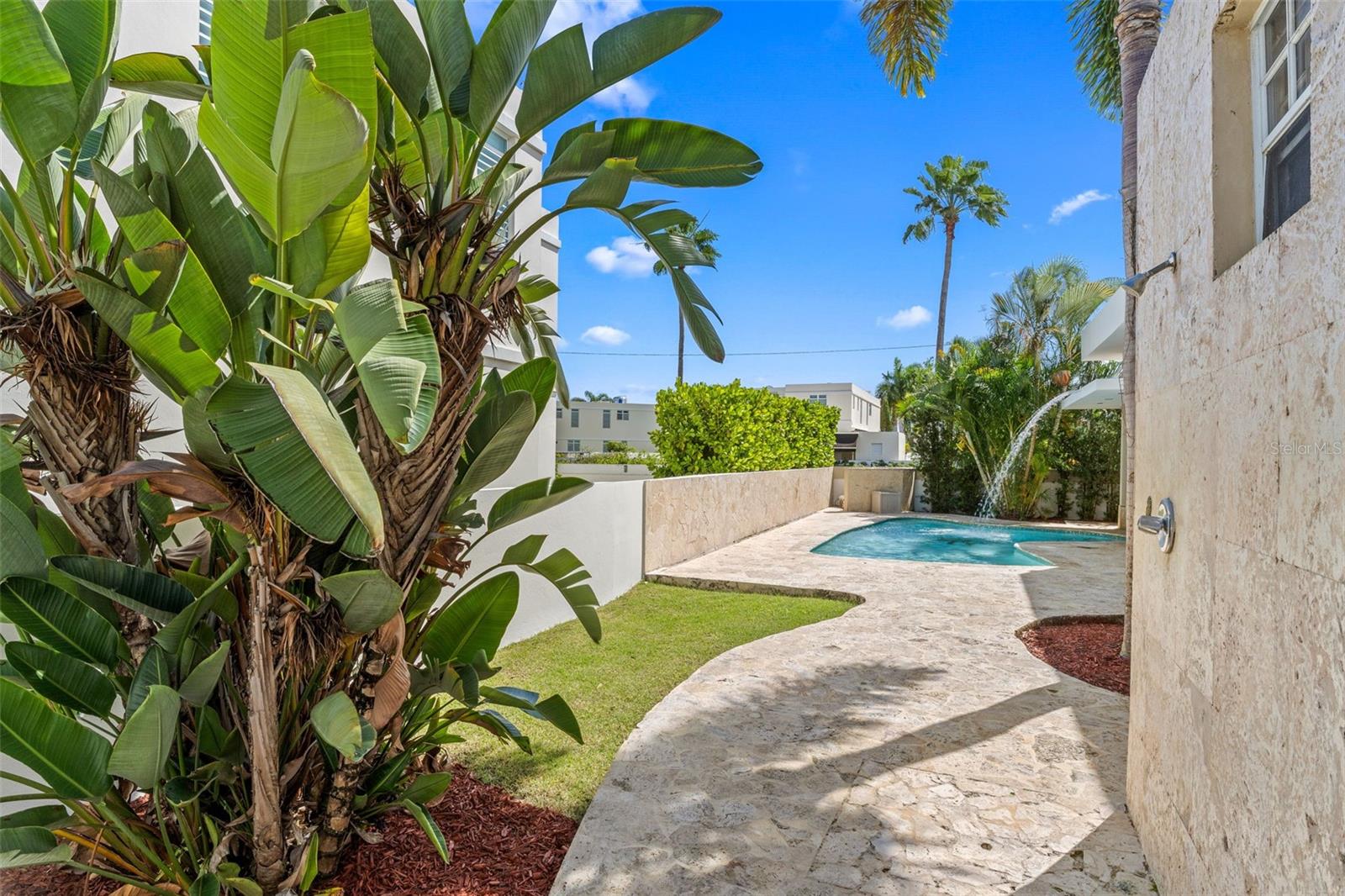 506 CALLE MAR CARIBE