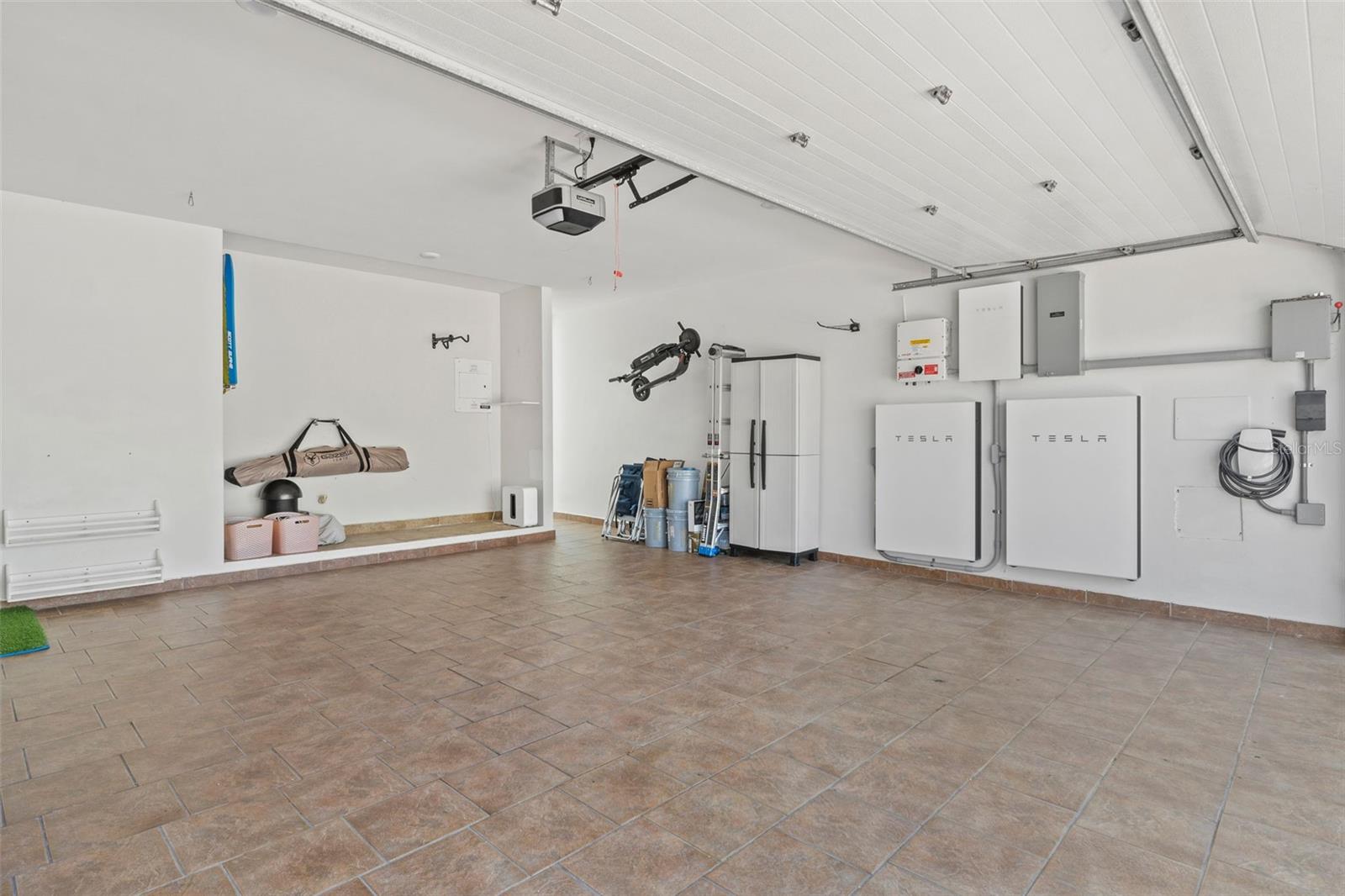 506 CALLE MAR CARIBE