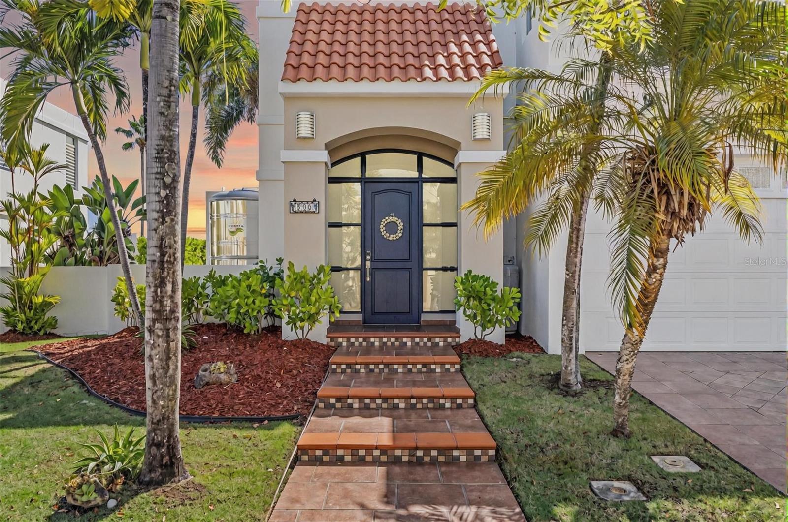 506 CALLE MAR CARIBE