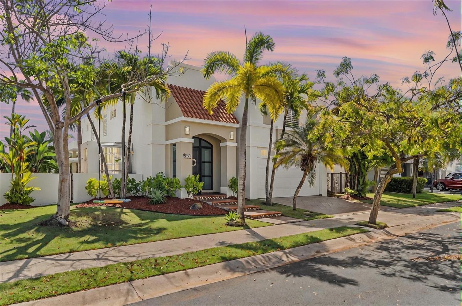 506 CALLE MAR CARIBE