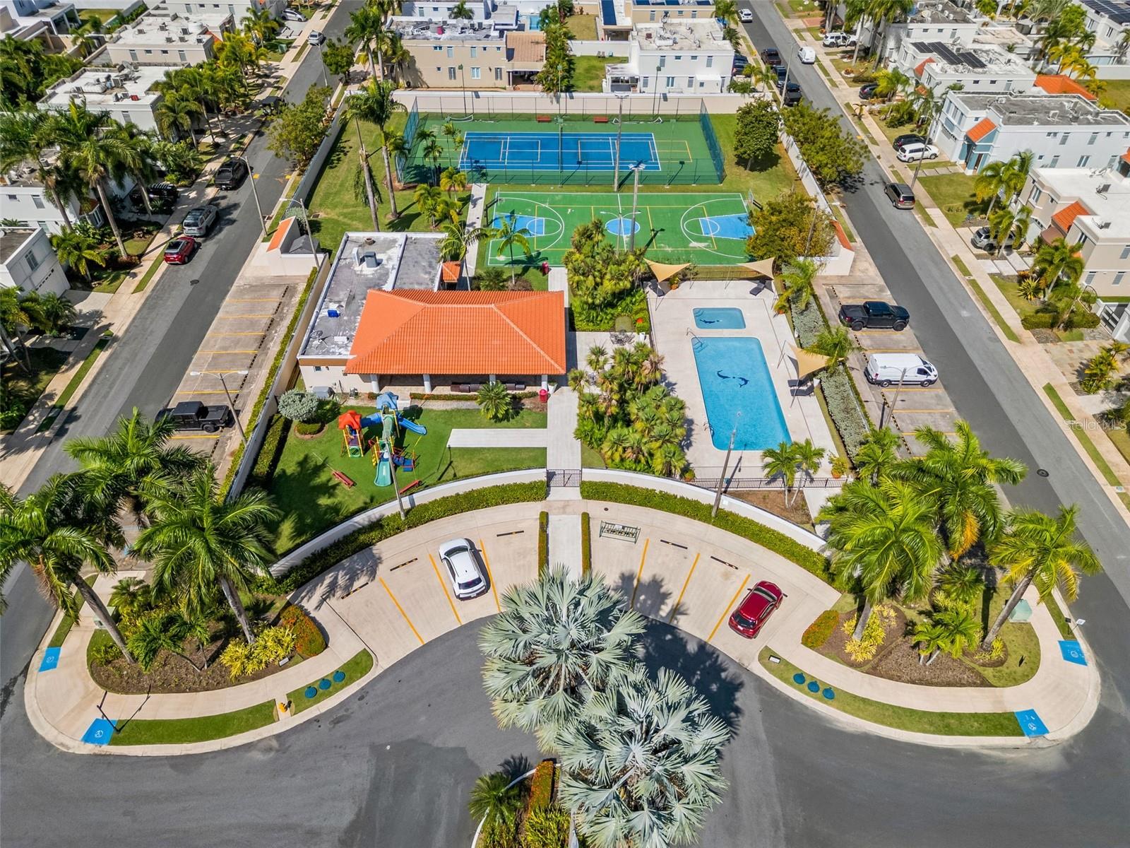 506 CALLE MAR CARIBE