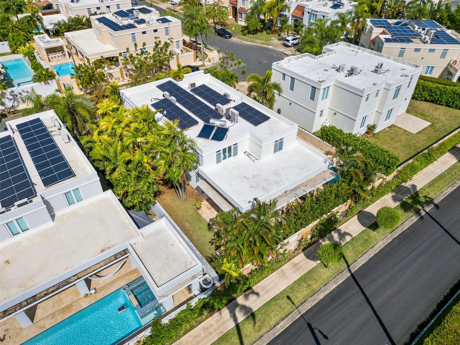 506 CALLE MAR CARIBE