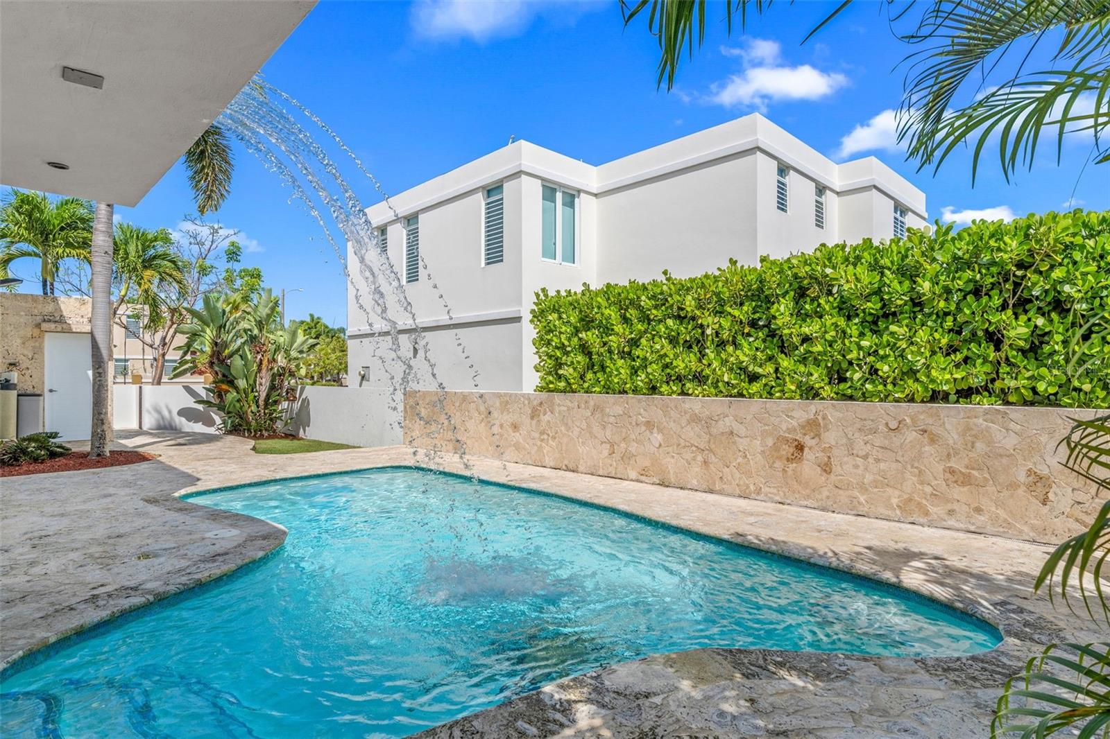 506 CALLE MAR CARIBE