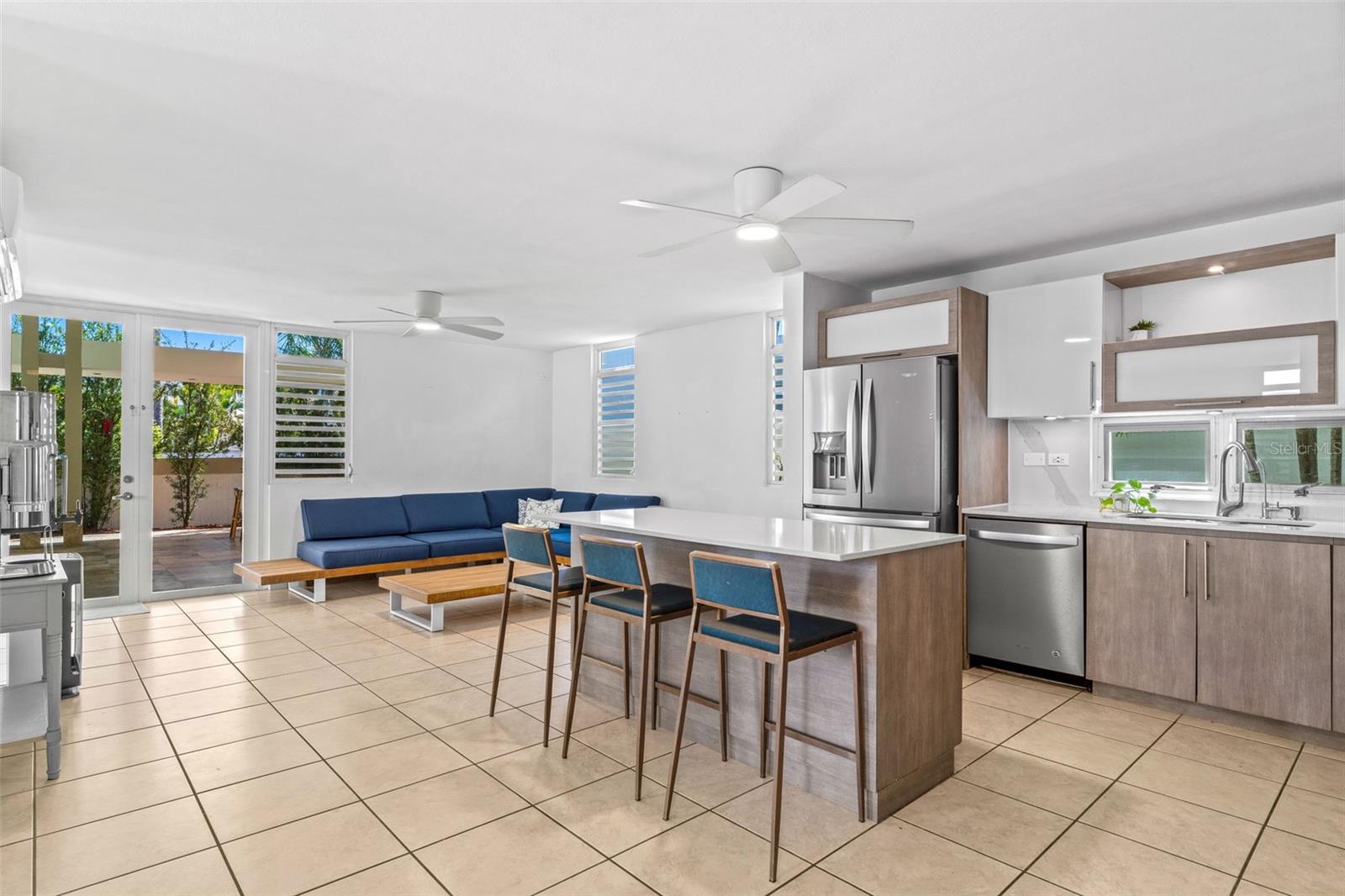 506 CALLE MAR CARIBE