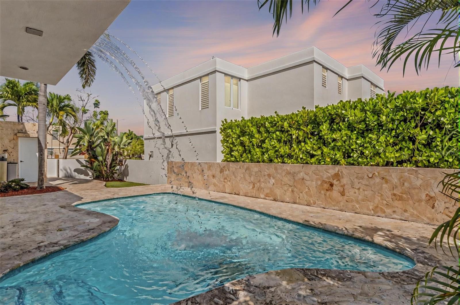 506 CALLE MAR CARIBE