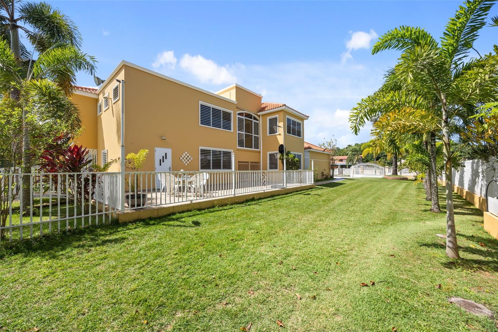 HACIENDA LAS PALMA TIERRAS NUEVAS