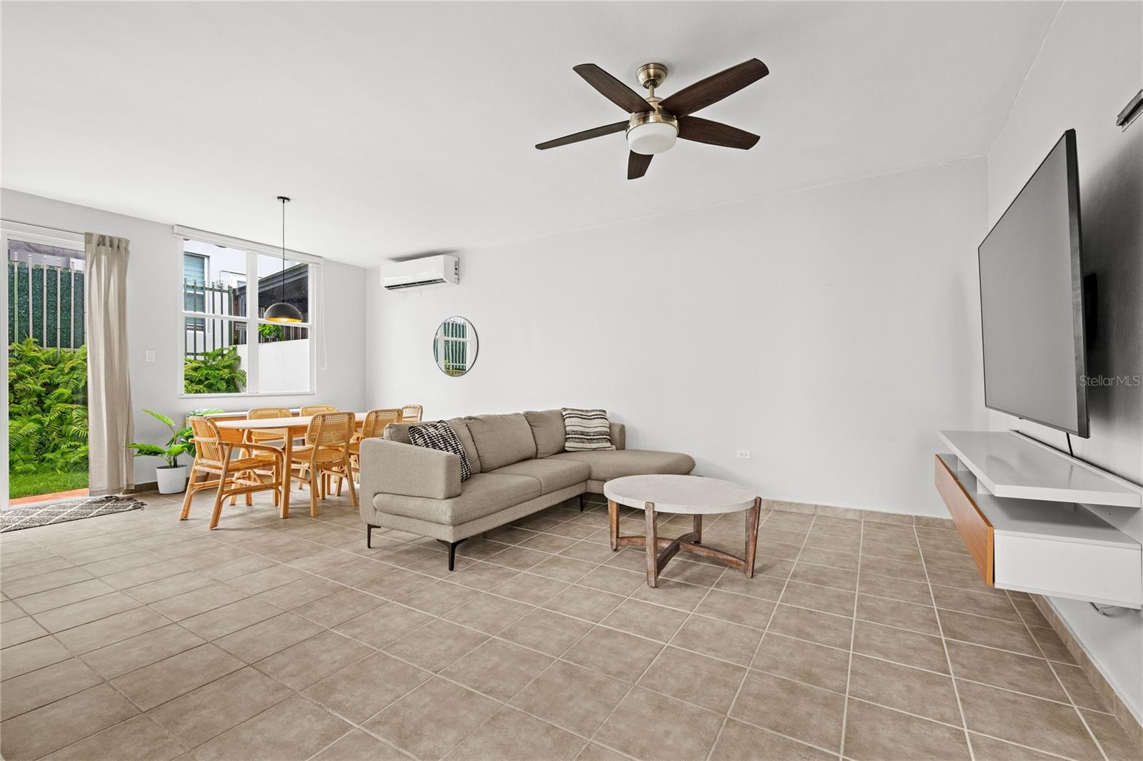 116 RUBI ST