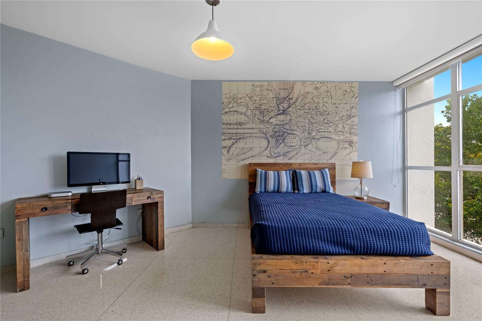 860 ASHFORD AVE. UNIT SAN GERONIMO #3A