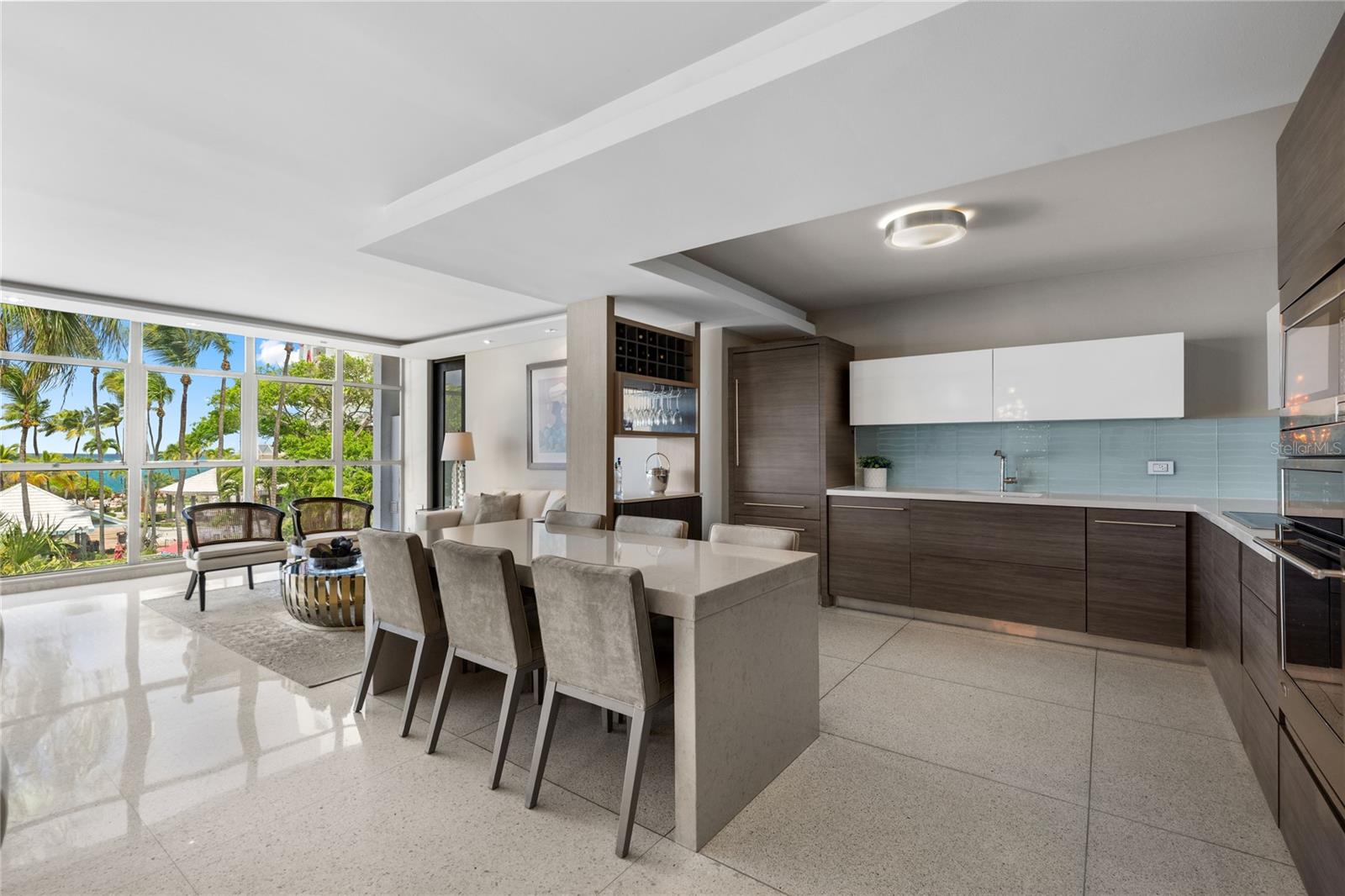 860 ASHFORD AVE. UNIT SAN GERONIMO #3A