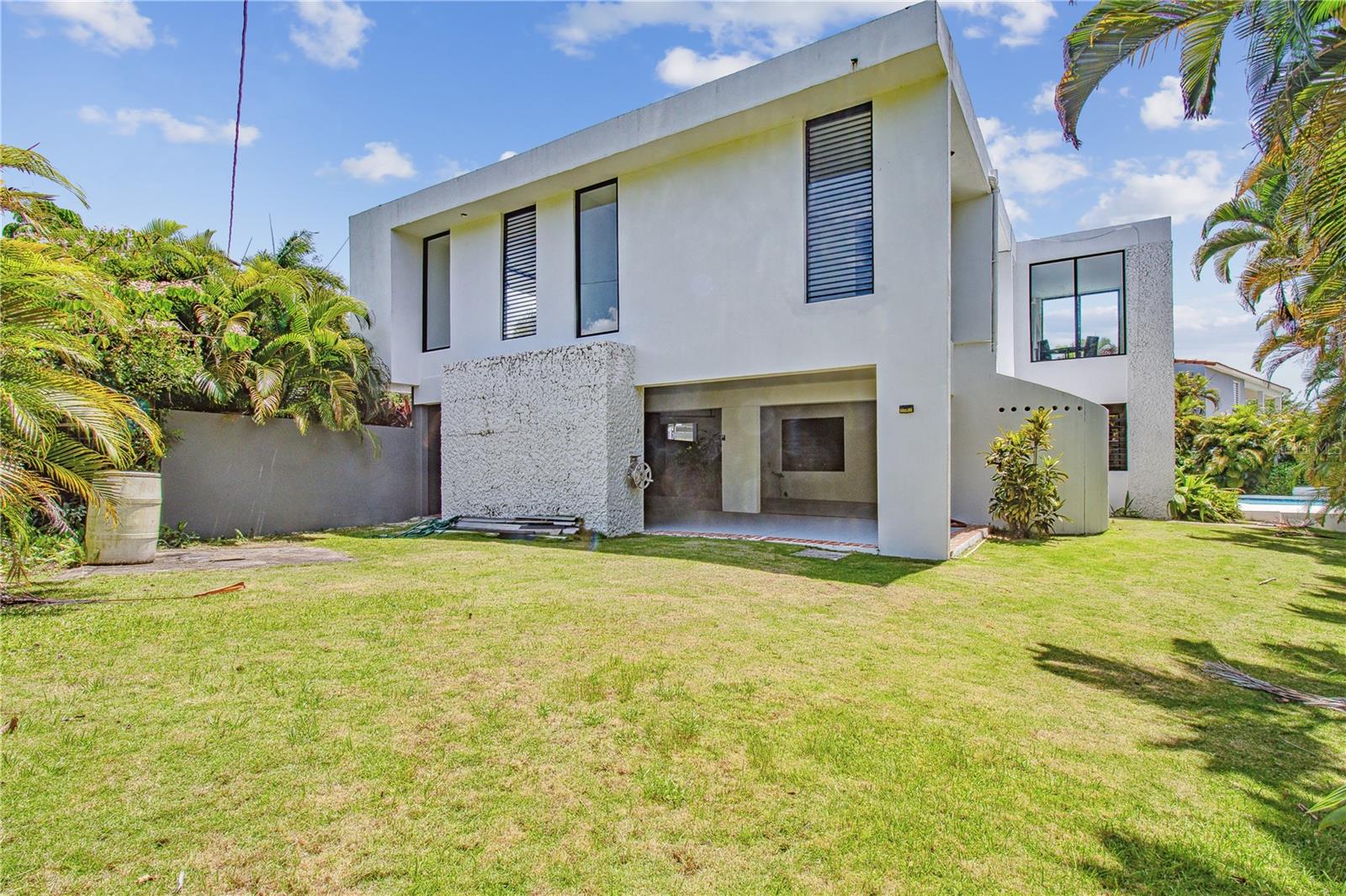 1359 CALLE OLGA ESPERANZA