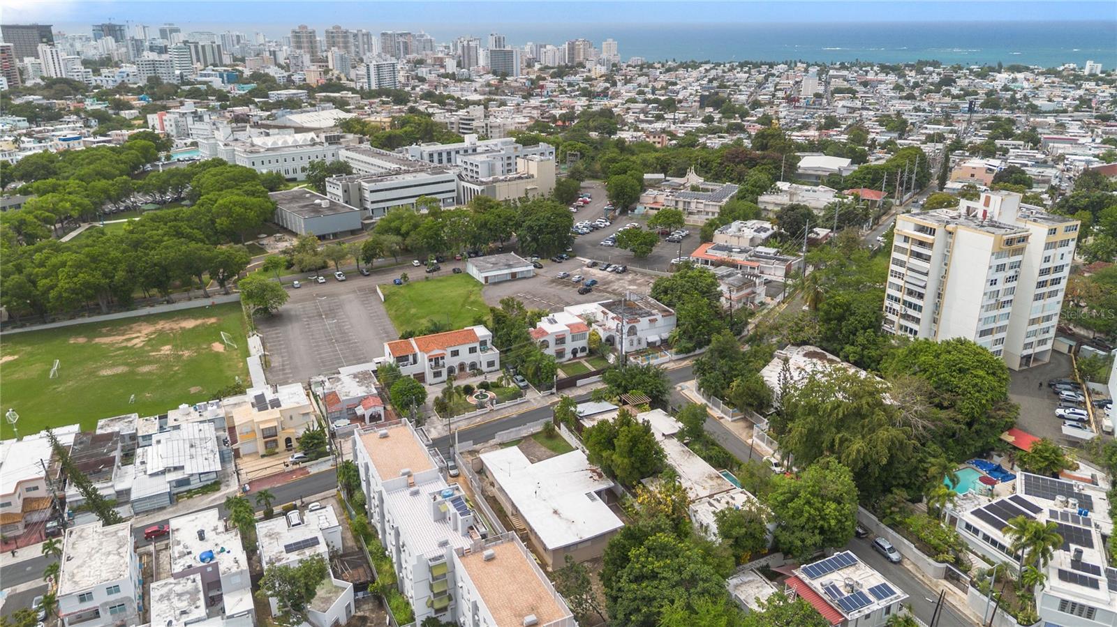 465 AVENIDA SAGRADO CORAZON