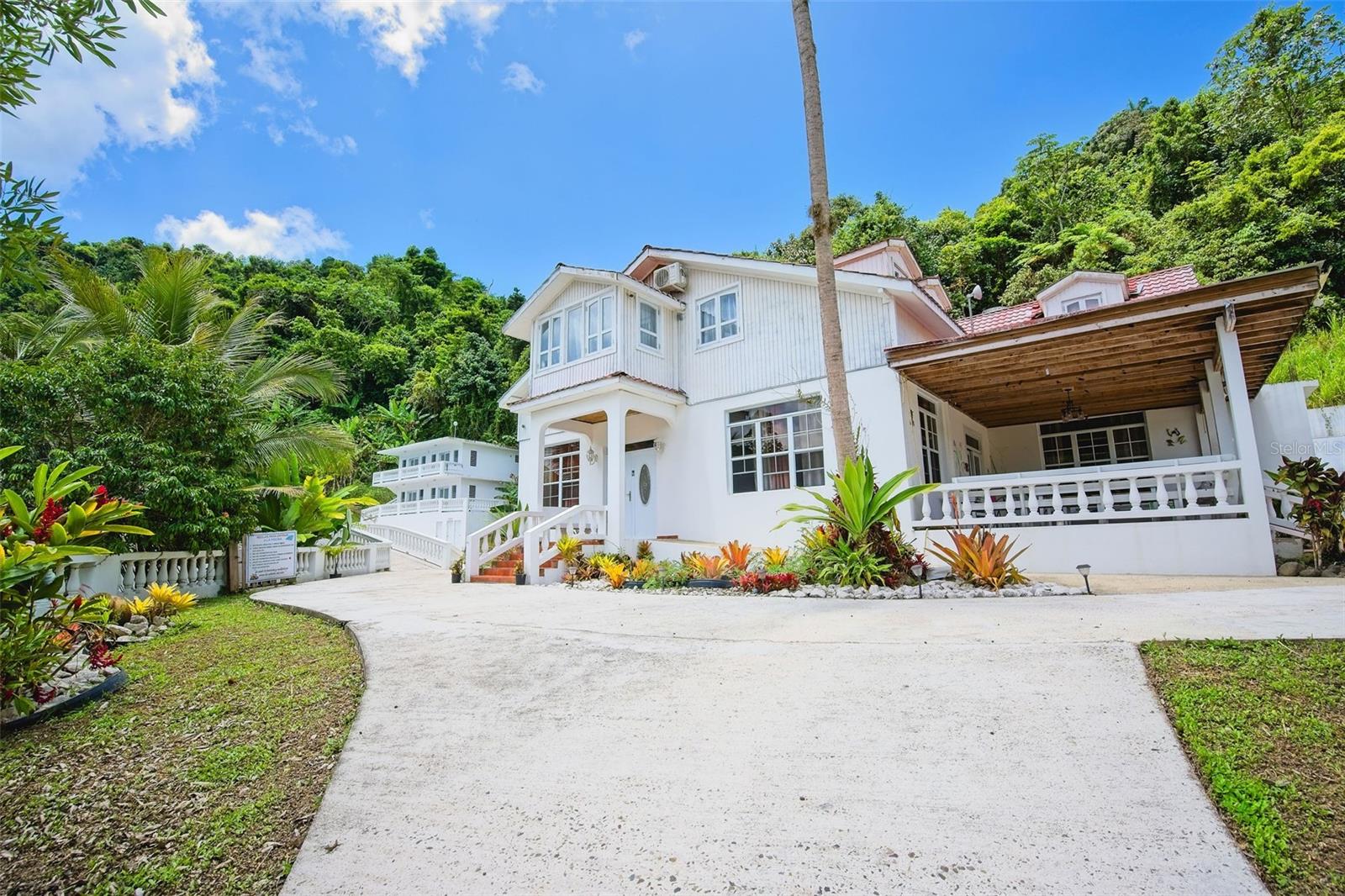 135 VILLA PEREZ