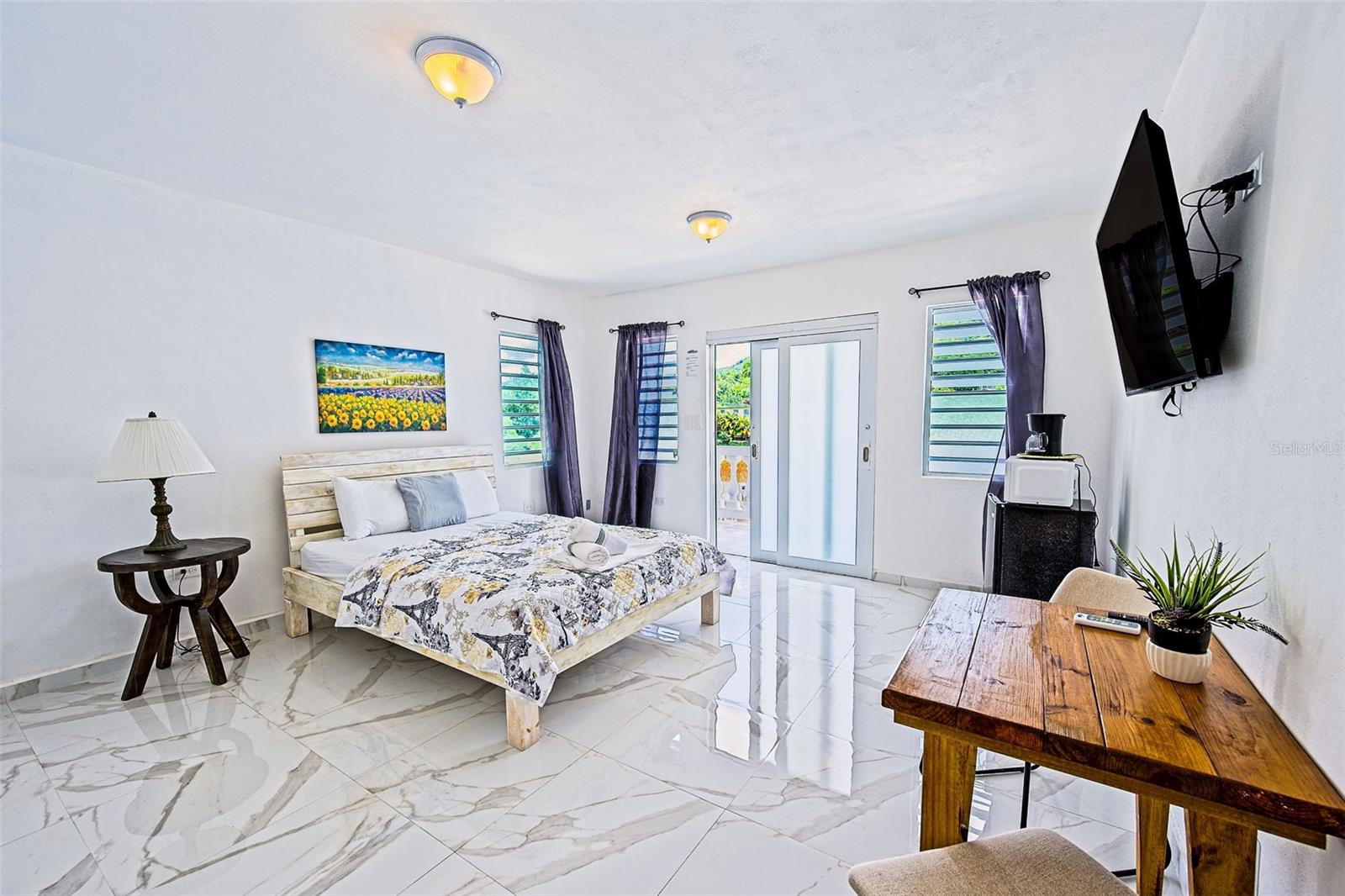 135 VILLA PEREZ