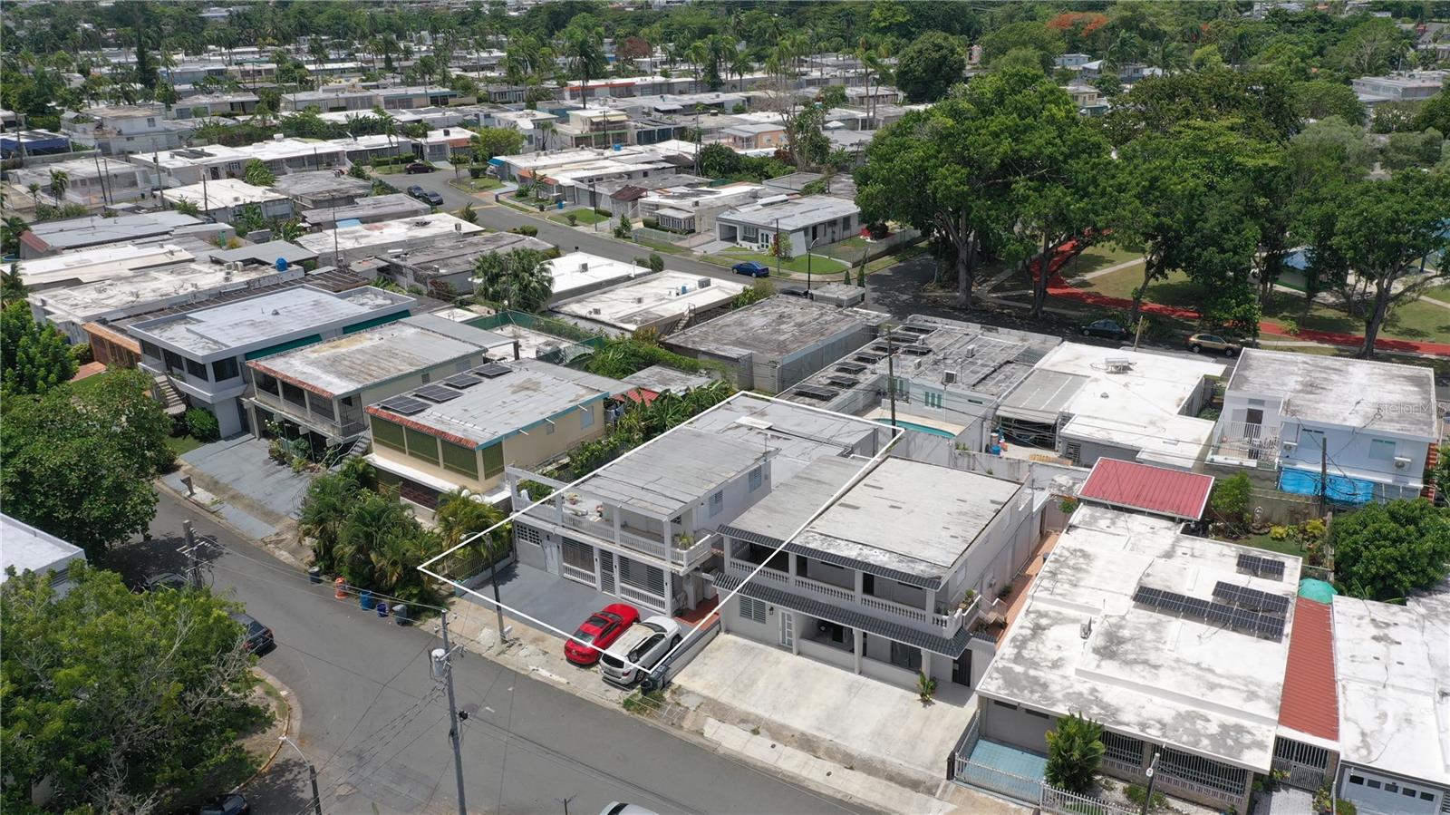 228 CALLE 25