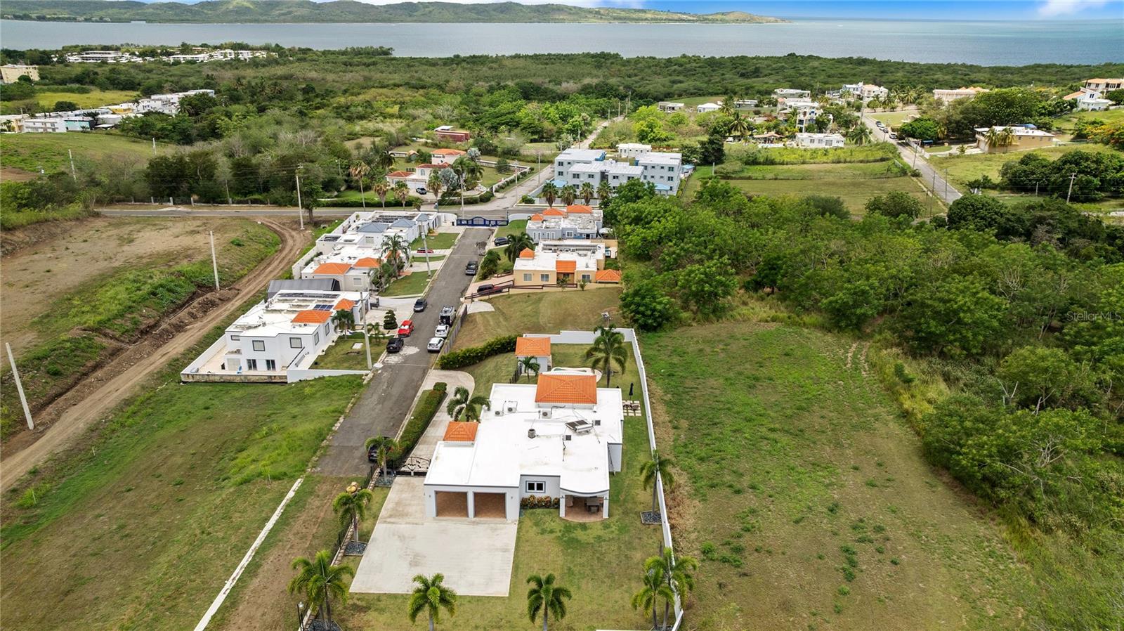 CARR 377 KM. 6.8 PARAISO DE BOQUERON