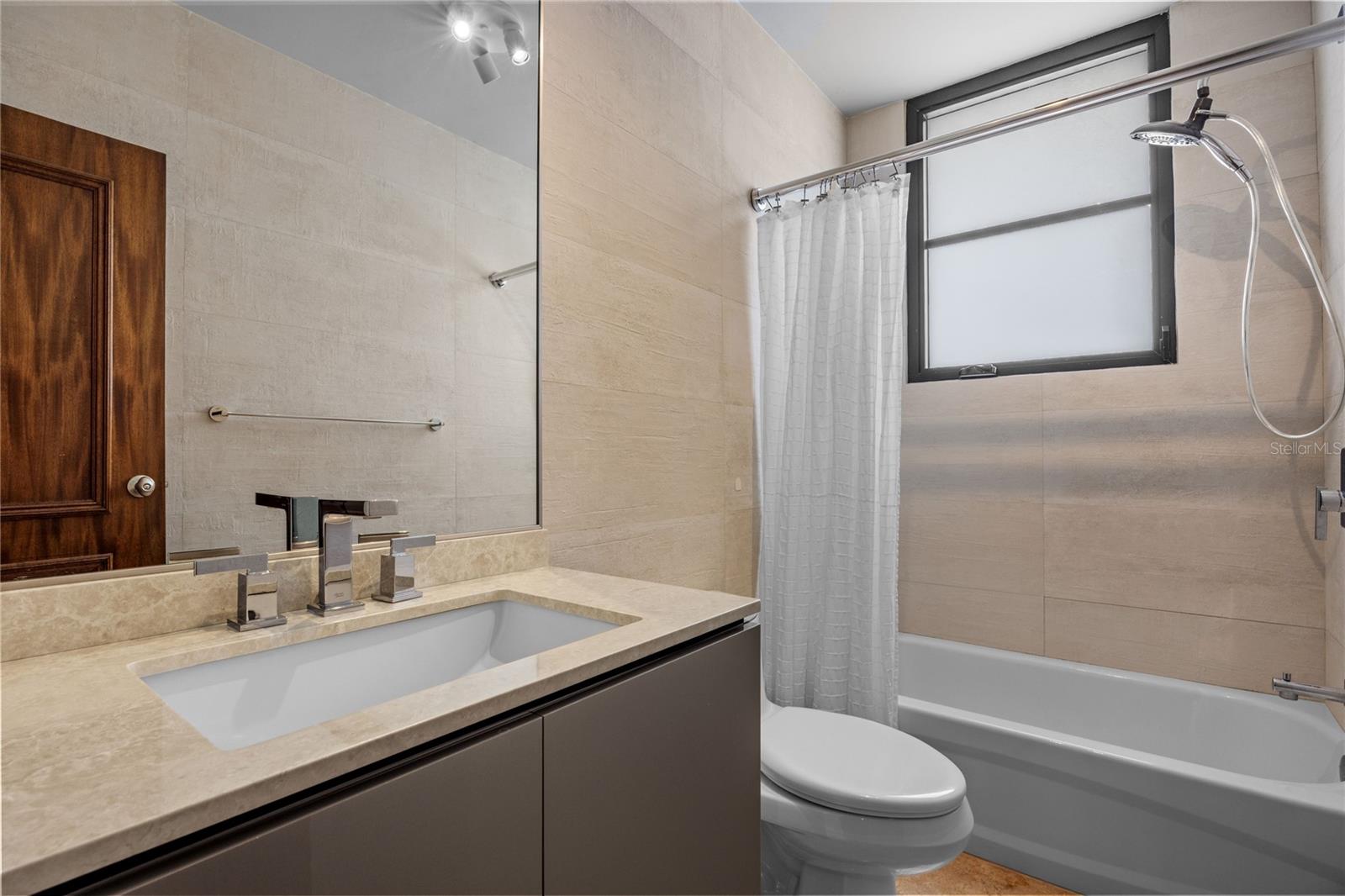 1501 ASHFORD AVENUE #9A