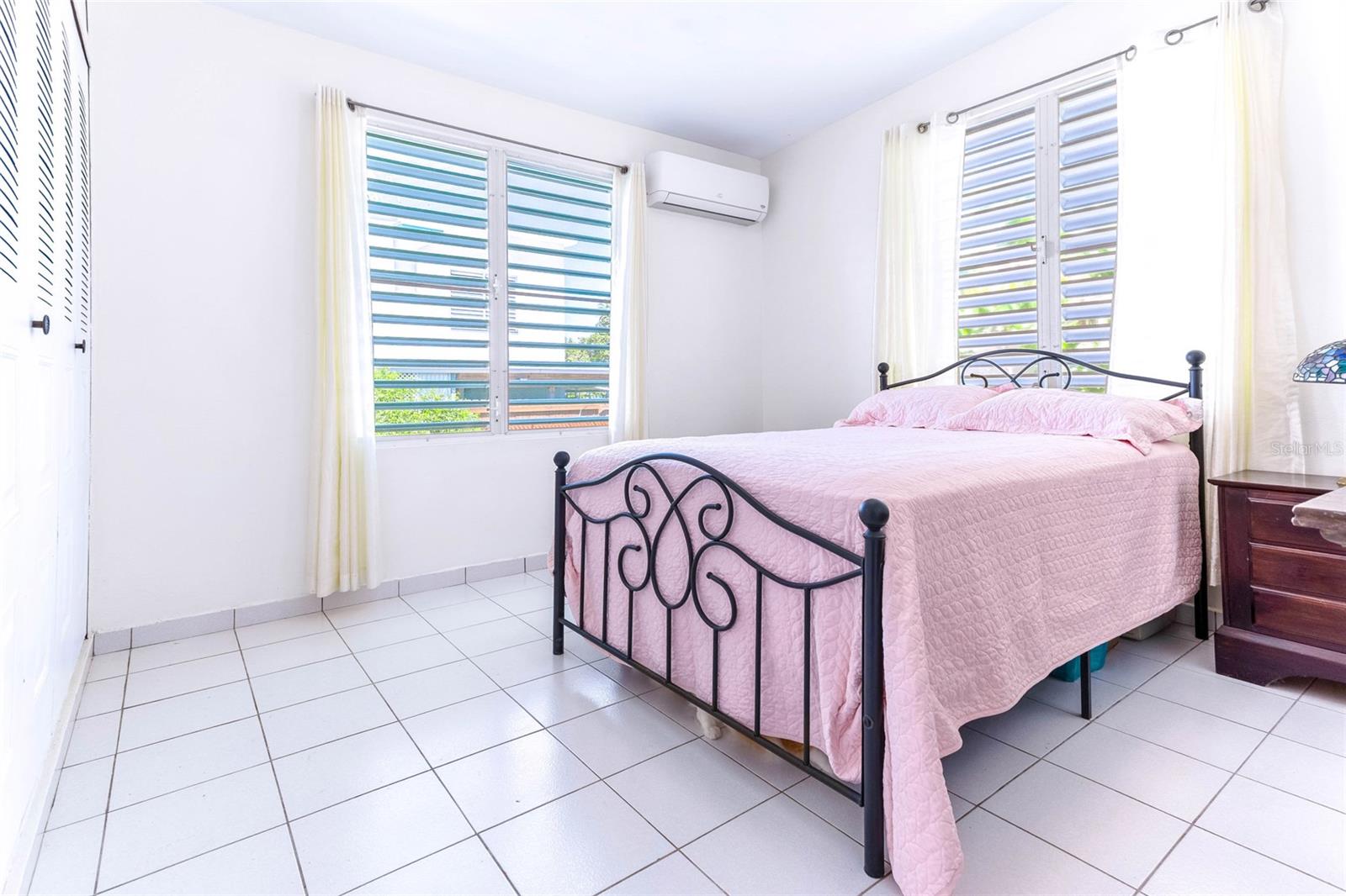 3709 CALLE KEMILUZ