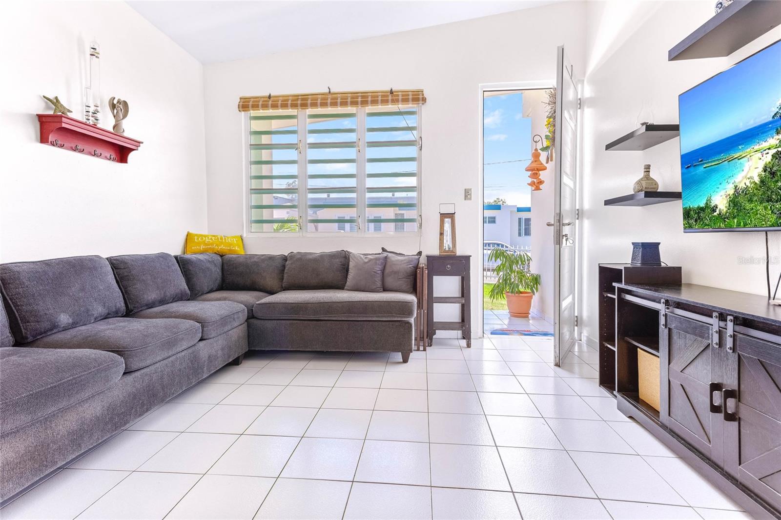 3709 CALLE KEMILUZ