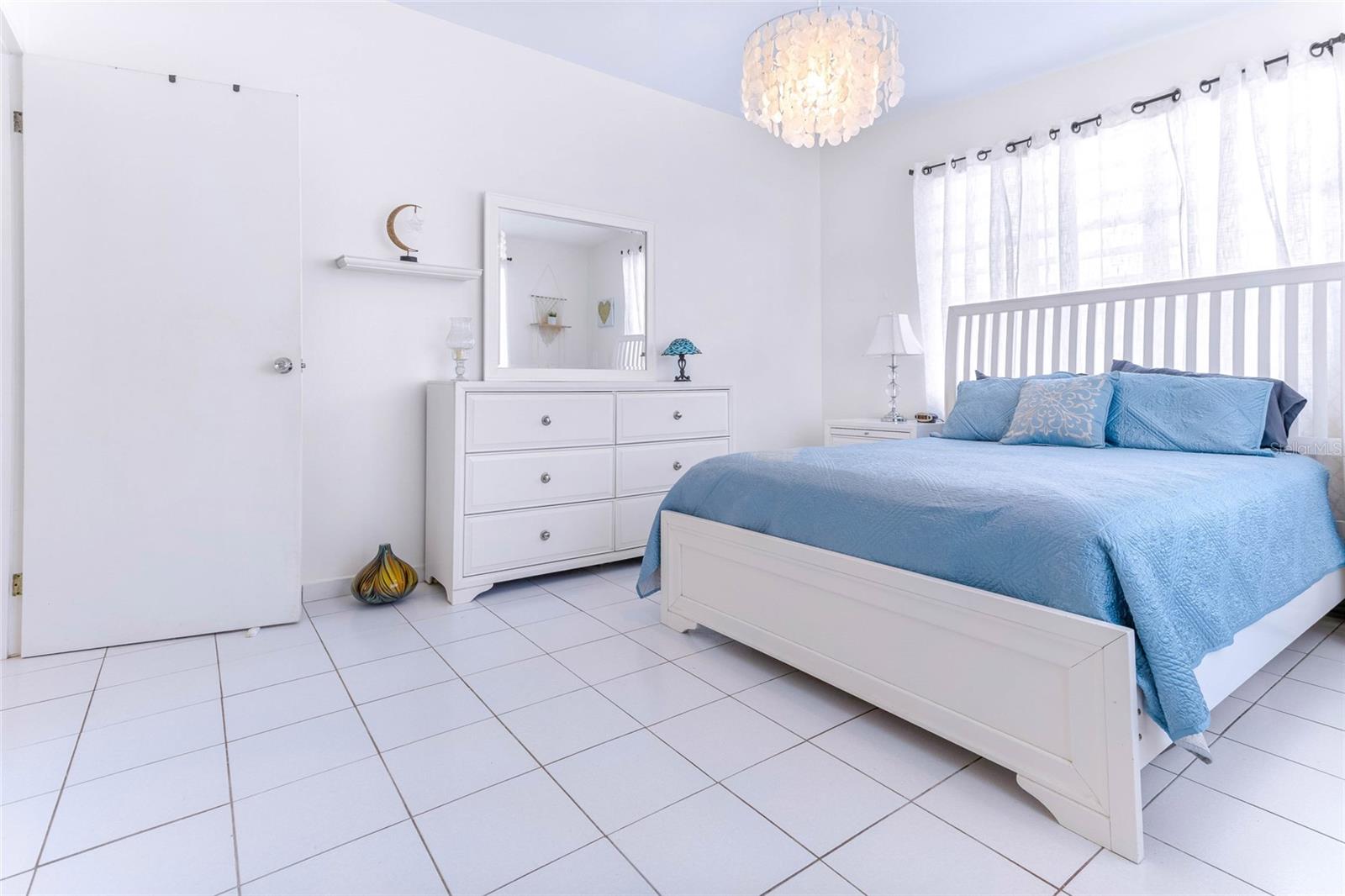 3709 CALLE KEMILUZ