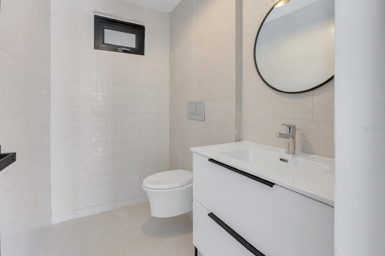 13-12 SANTANDER ST, TORRIMAR #12-13