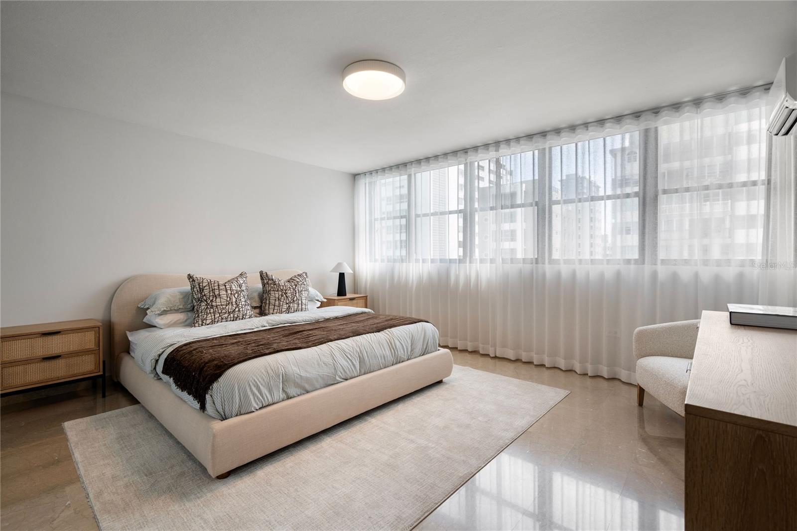 1 MANUEL RODRIGUEZ SERRA ST #6