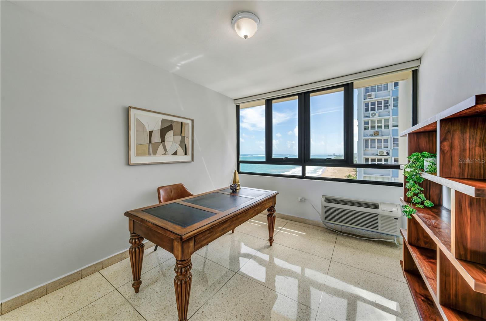 1501 ASHFORD AVE #10B