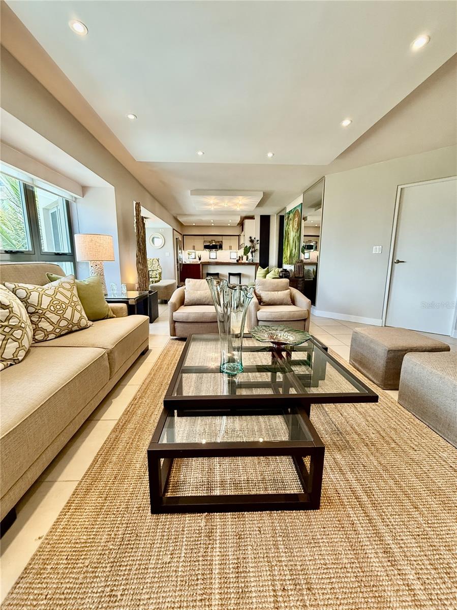 103 DE DIEGO AVENUE #01