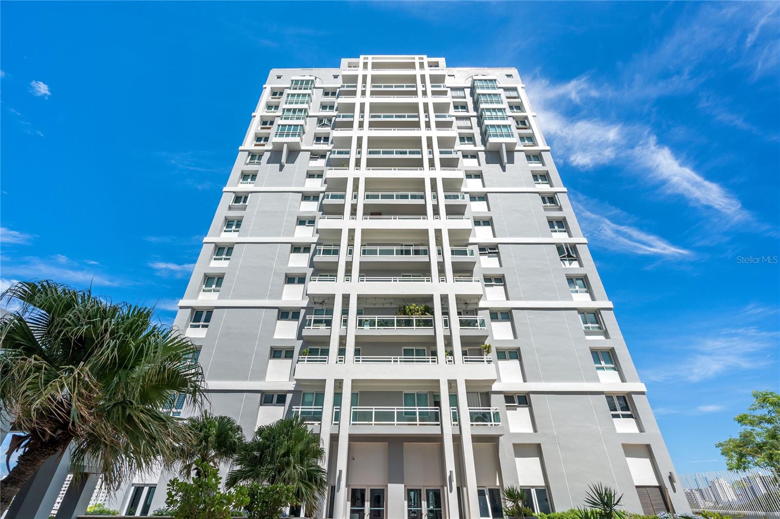 Metro Plaza Towers 305 VILLAMIL ST #1703