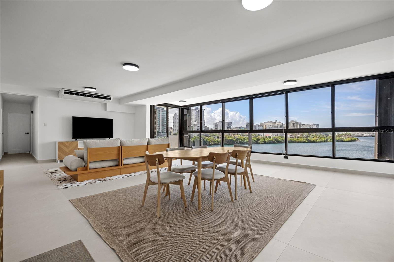 20 Delcasse St CONDOMINIO DEL MAR #501