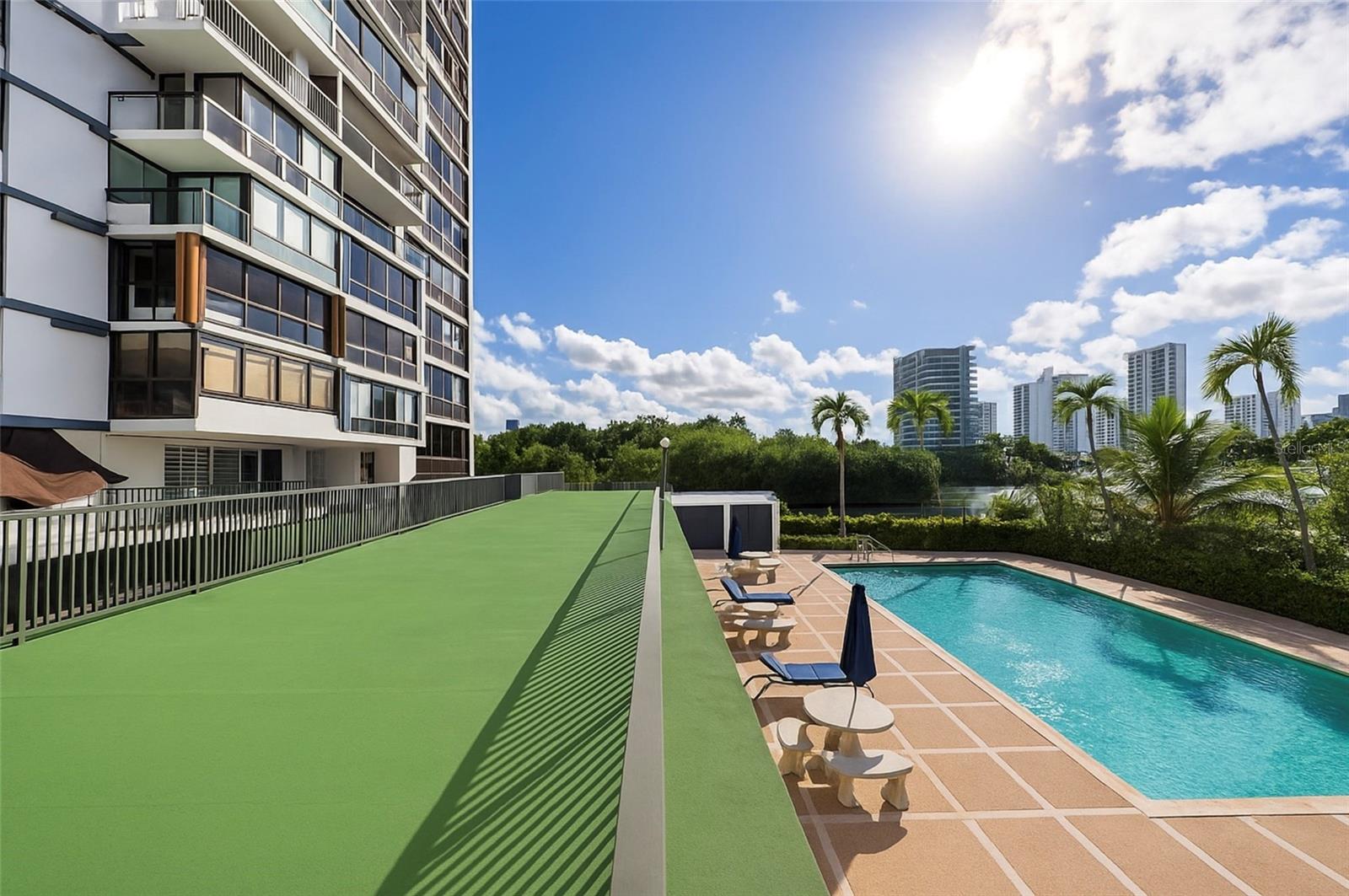 20 Delcasse St CONDOMINIO DEL MAR #501