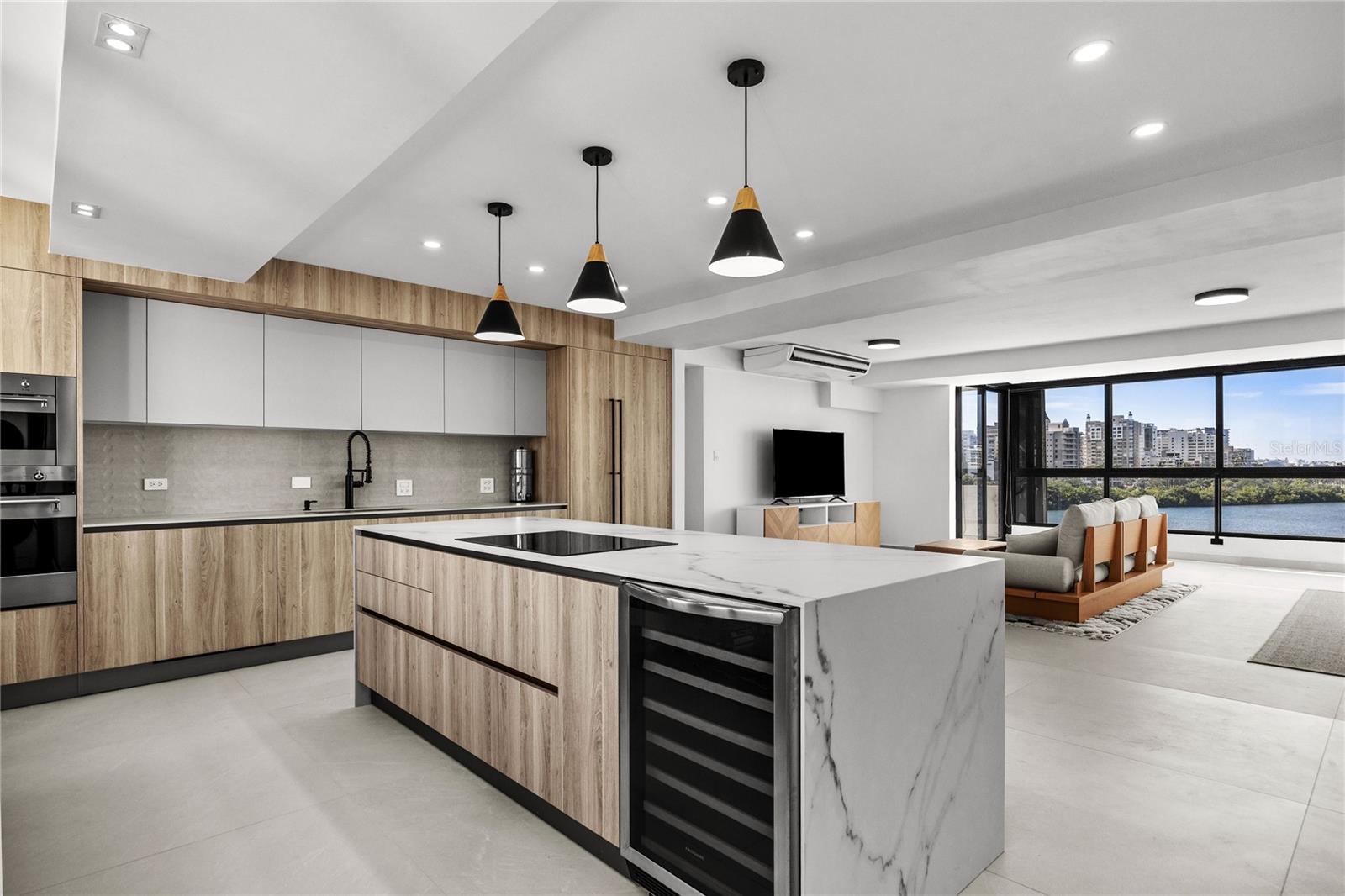 20 Delcasse St CONDOMINIO DEL MAR #501