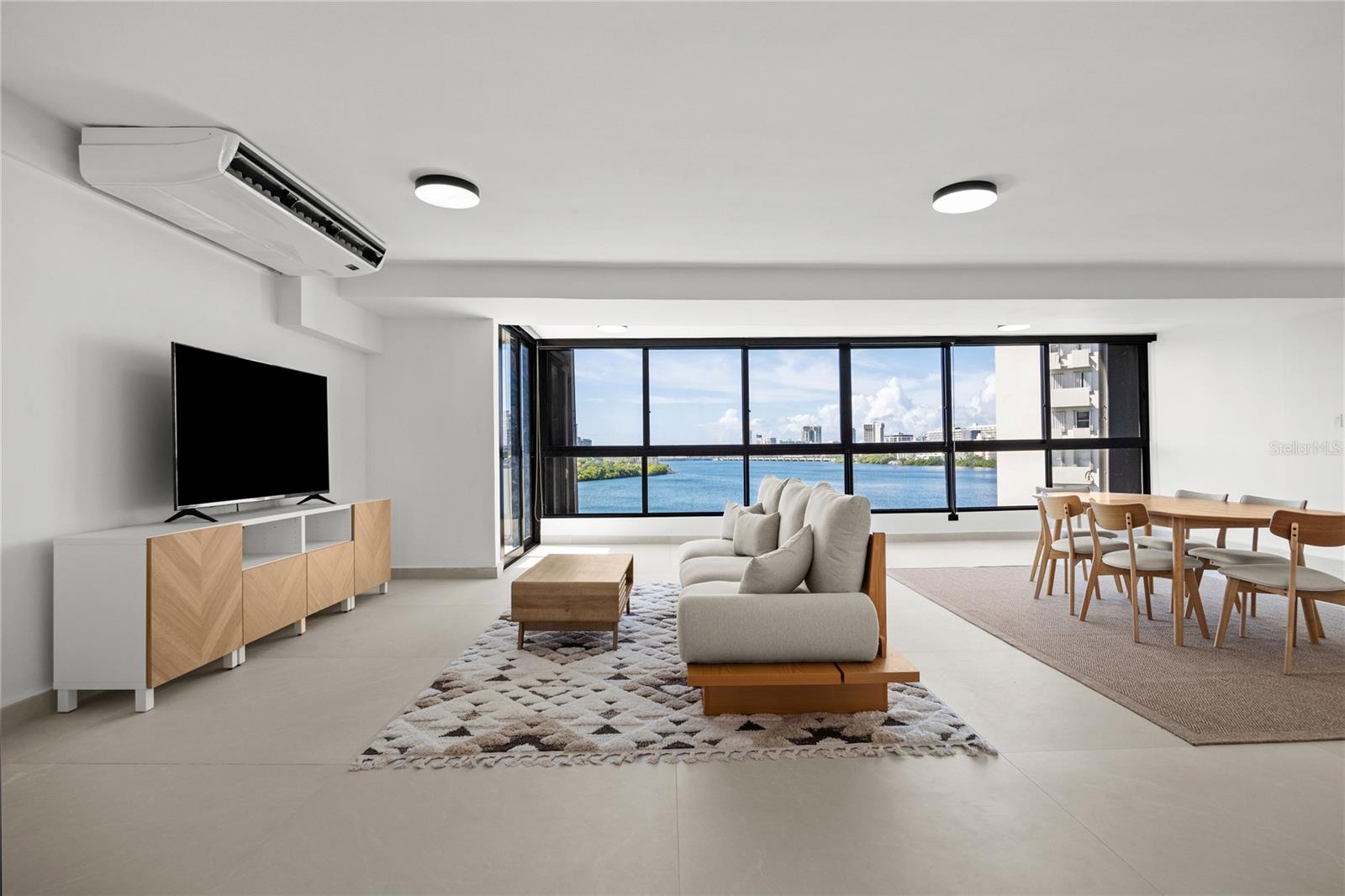 20 Delcasse St CONDOMINIO DEL MAR #501