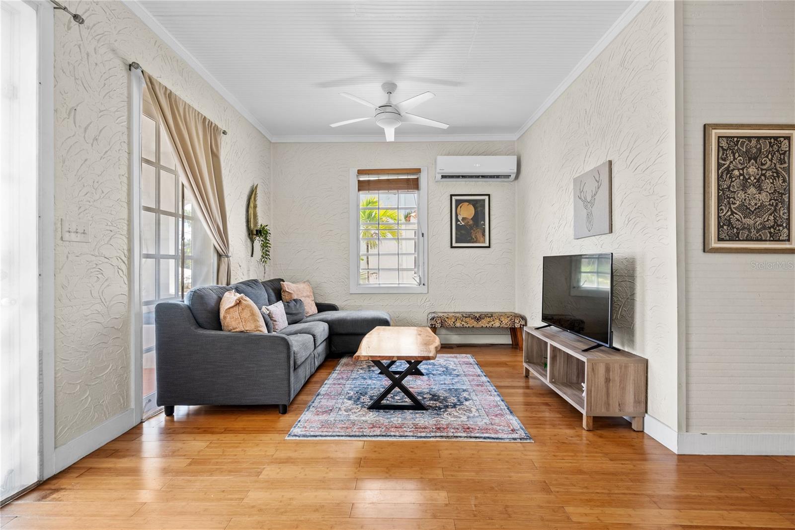 18 & 20 CALLE YARDLEY PLACE