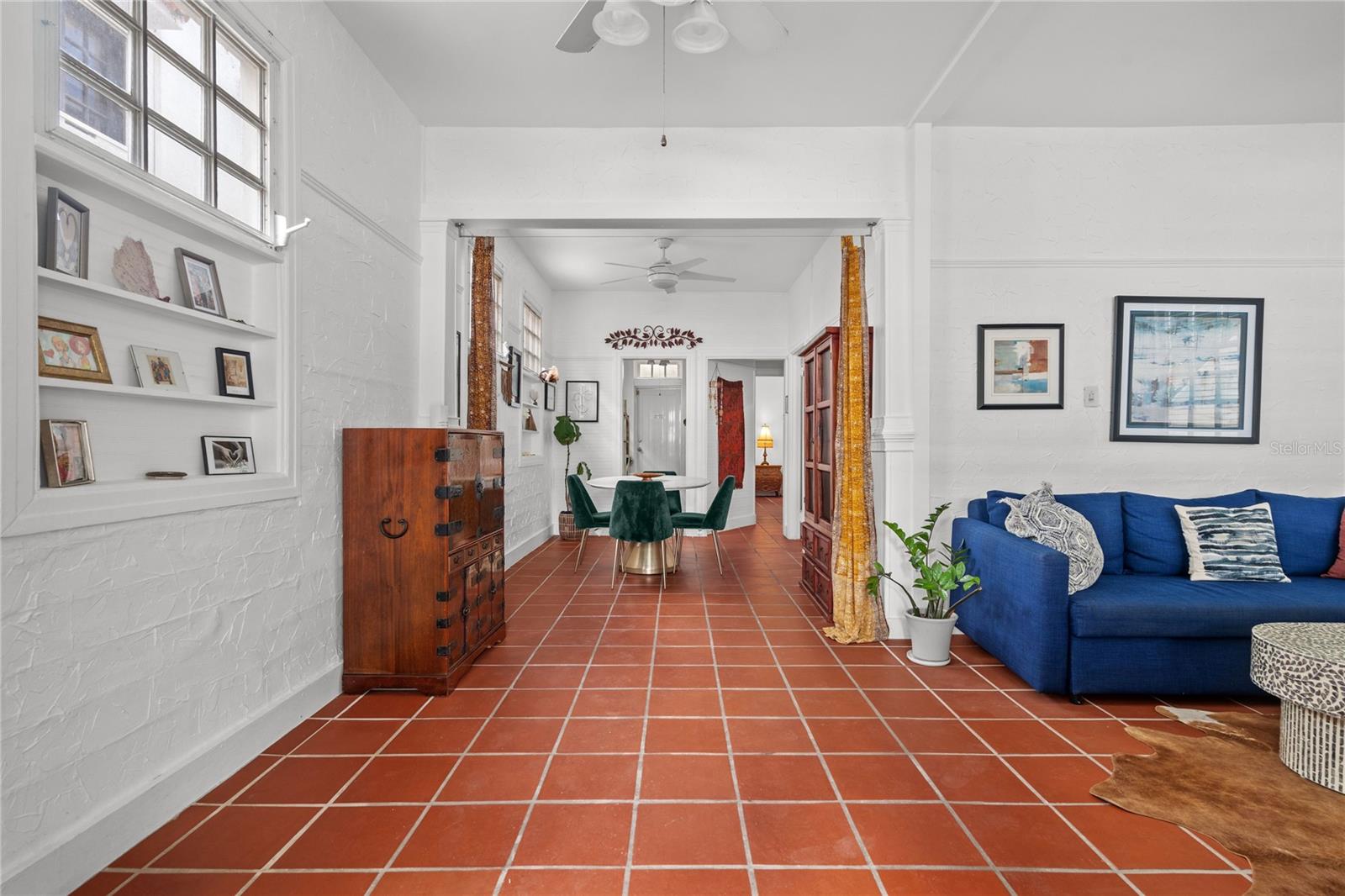 18 & 20 CALLE YARDLEY PLACE