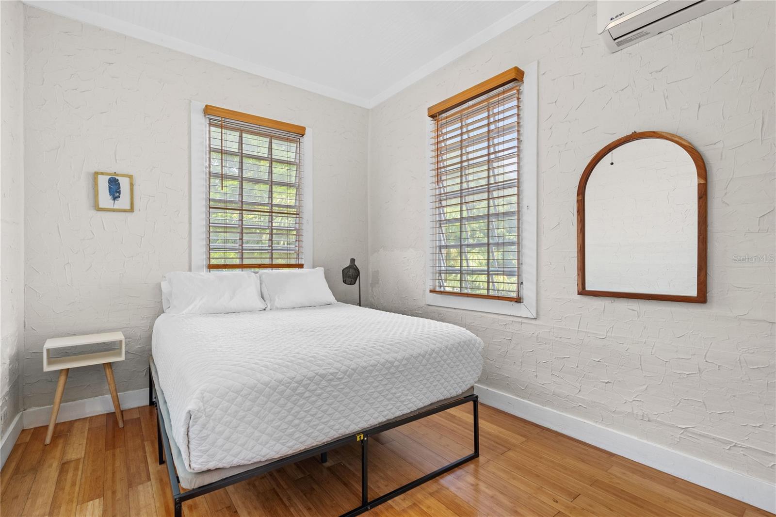 18 & 20 CALLE YARDLEY PLACE