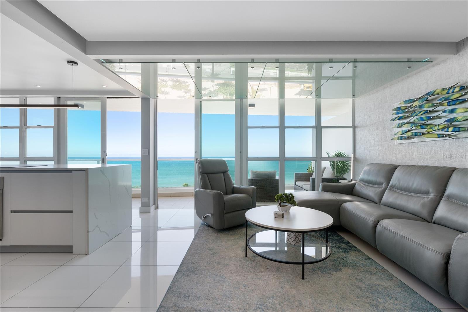 5575 AVENIDA ISLA VERDE #903