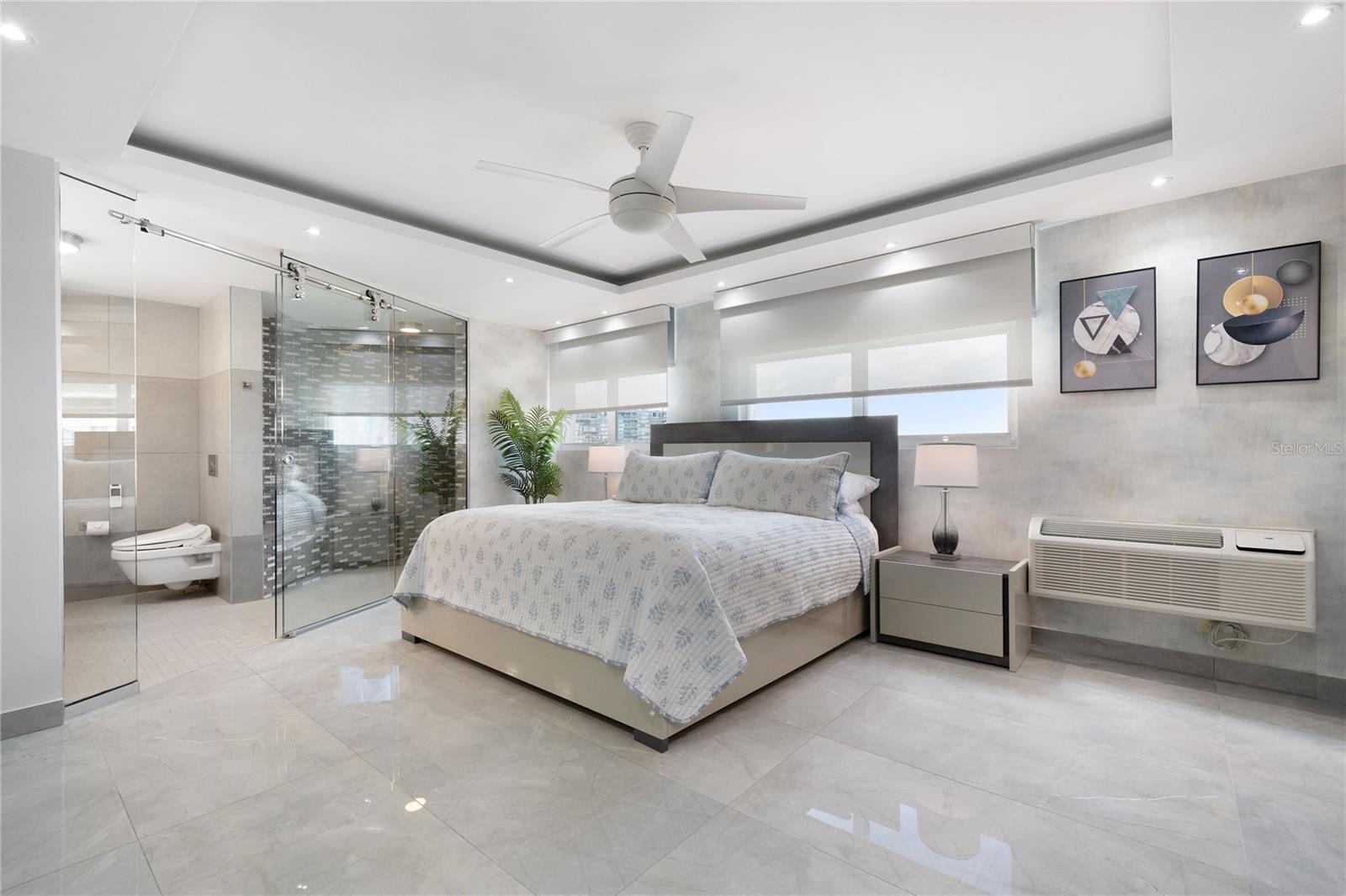 5575 AVENIDA ISLA VERDE #903